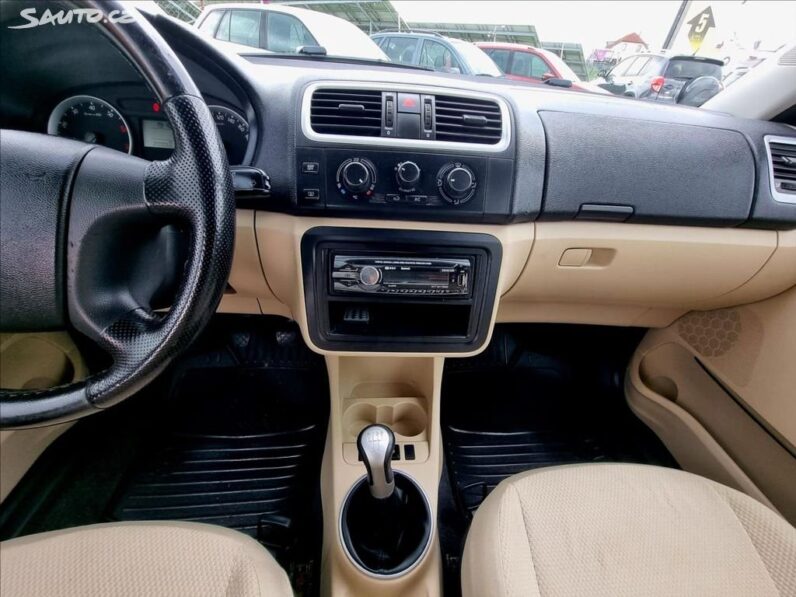 
								Škoda Roomster – 1,2 12V HTP Comfort,2 sady kol full									