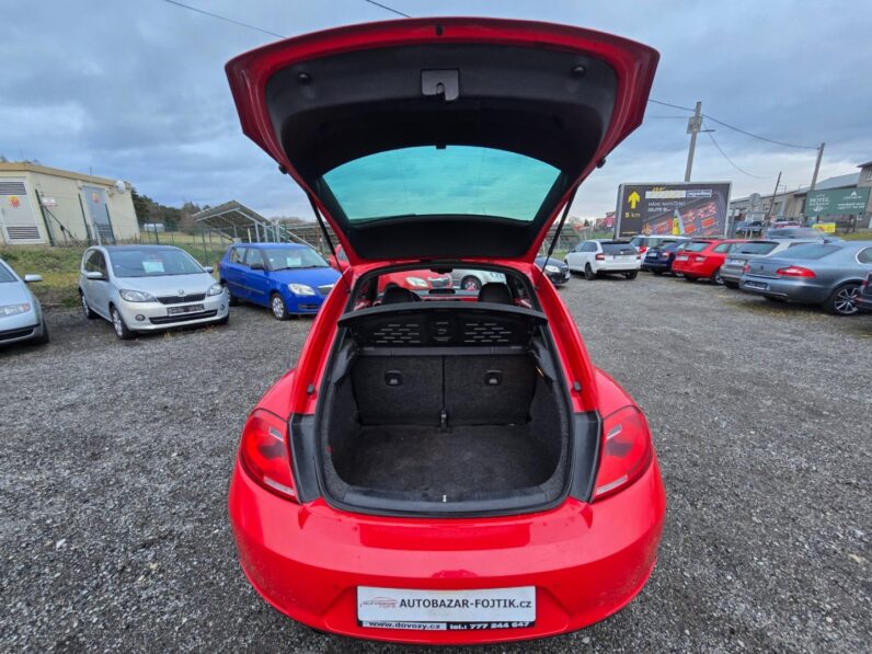 
								Volkswagen Beetle – 1.6 TDi full									