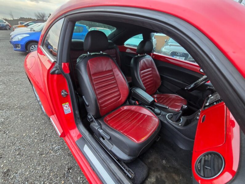 
								Volkswagen Beetle – 1.6 TDi full									