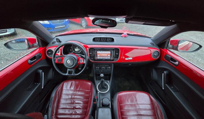 
								Volkswagen Beetle – 1.6 TDi full									