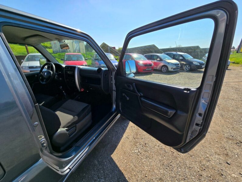 
								Suzuki Jimny – 1.3i 4x4 63kw full									