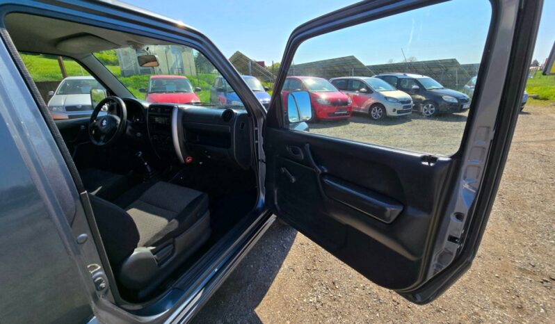 
								Suzuki Jimny – 1.3i 4x4 63kw full									