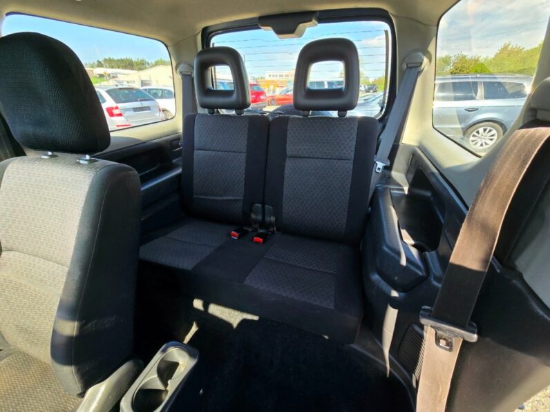 
								Suzuki Jimny – 1.3i 4x4 63kw full									