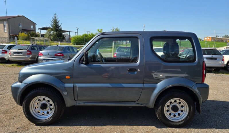 
								Suzuki Jimny – 1.3i 4x4 63kw full									