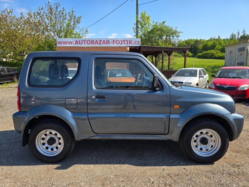 
								Suzuki Jimny – 1.3i 4x4 63kw full									