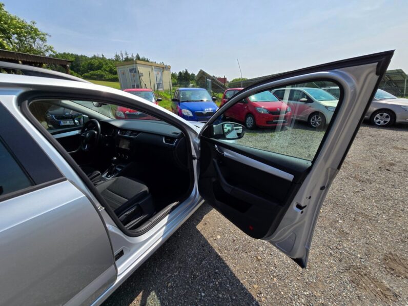 
								Škoda Octavia – 2.0 TDi 110KW DSG Ambiente full									