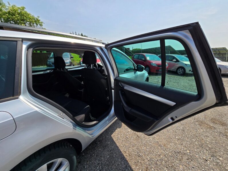 
								Škoda Octavia – 2.0 TDi 110KW DSG Ambiente full									