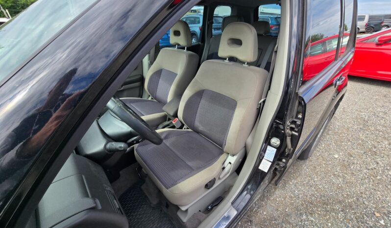 
								Nissan X-Trail – 2.2 TDi 100KW 2WD nová STK full									