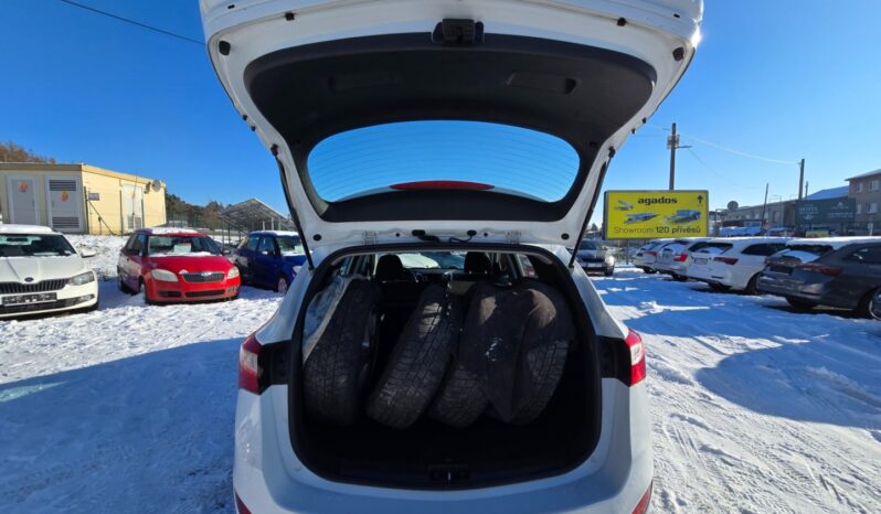 
								Hyundai i30 – 1.6 GDI  1.maj.Cz garance km full									