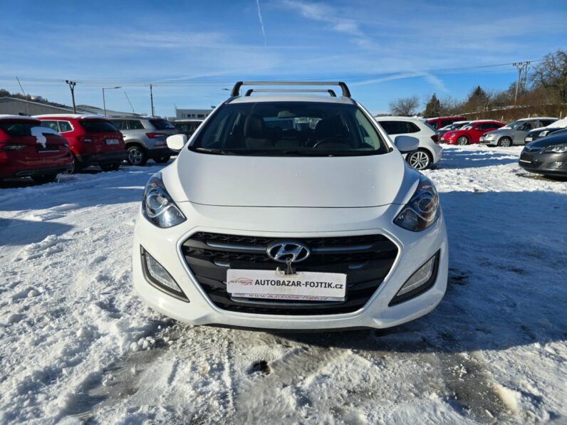 
								Hyundai i30 – 1.6 GDI  1.maj.Cz garance km full									