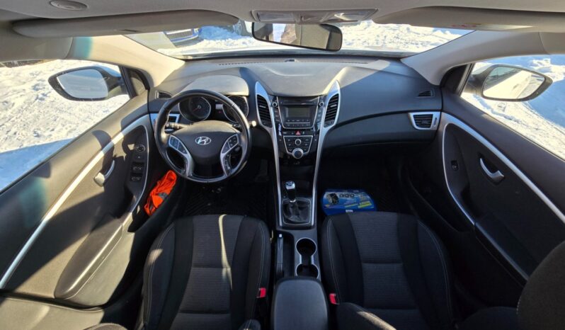 
								Hyundai i30 – 1.6 GDI  1.maj.Cz garance km full									