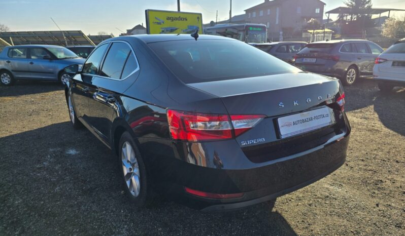 
								Škoda Superb – 1.4TSi IV Style plung in hybri full									
