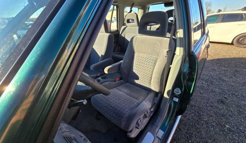 
								Honda CR-V – 2.0 i 108Kw 4x4 automat full									