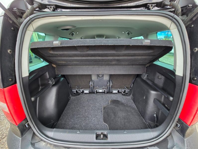 
								Škoda Yeti – 1.4 TSi 90KW Ambiente full									