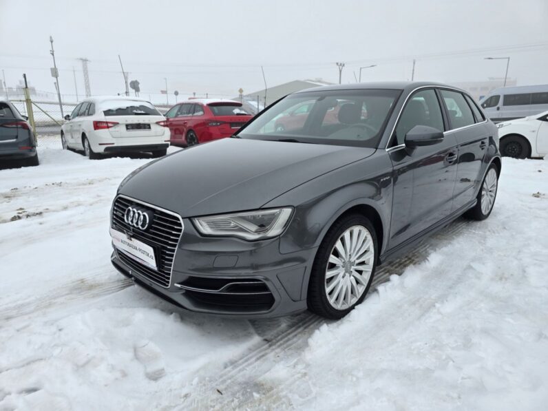 
								Audi A3 – 1.4 TFSi Sportback E-Tron full									