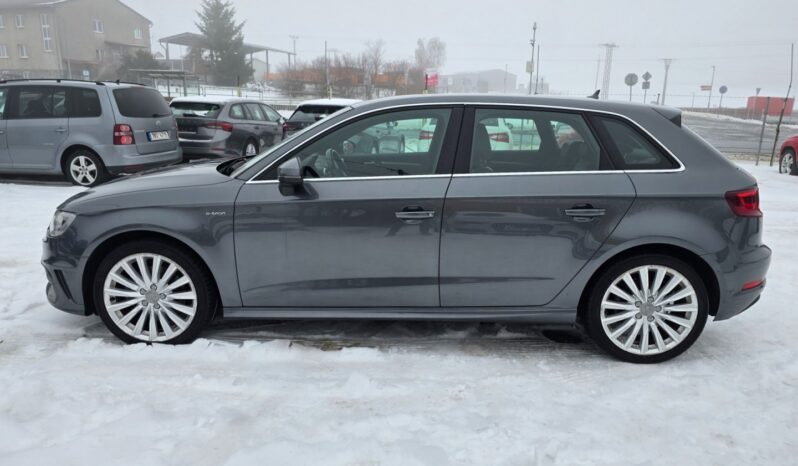 
								Audi A3 – 1.4 TFSi Sportback E-Tron full									