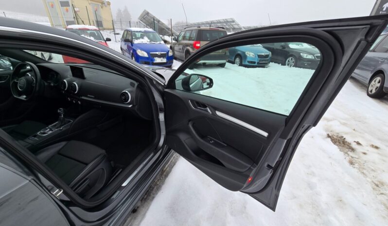 
								Audi A3 – 1.4 TFSi Sportback E-Tron full									