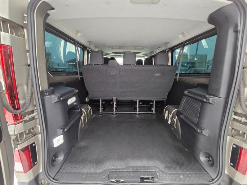 
								Renault Trafic – 1.6 DCi 8.místné,nové CZ full									