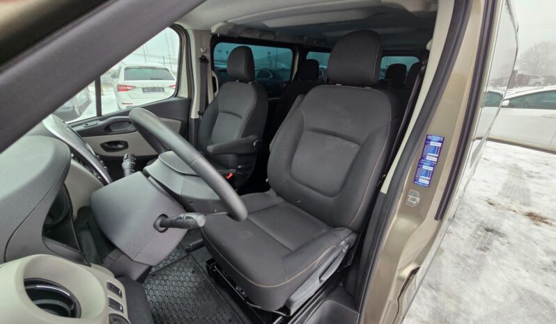 
								Renault Trafic – 1.6 DCi 8.místné,nové CZ full									