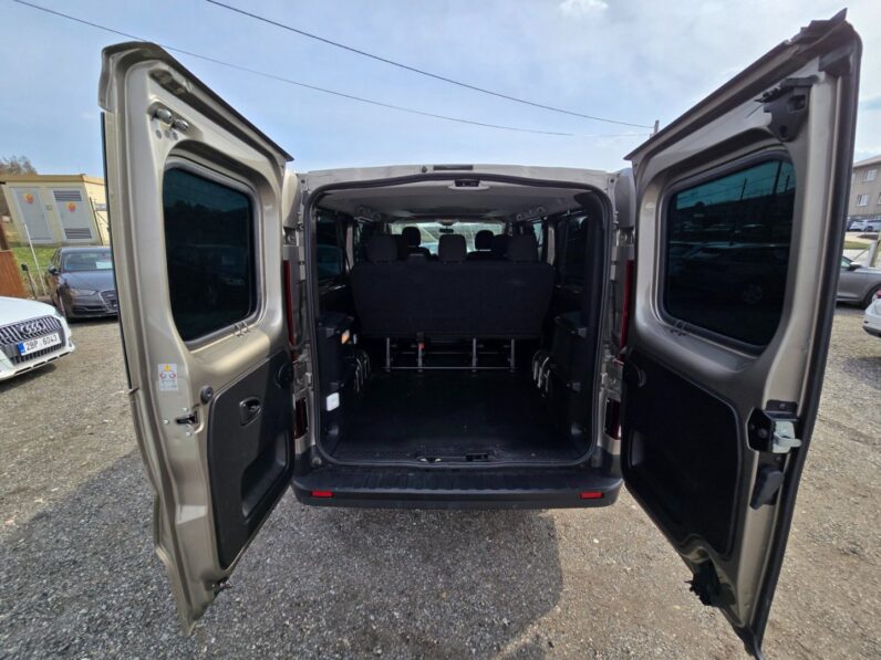 
								Renault Trafic – 1.6 DCi 8.místné,nové CZ full									