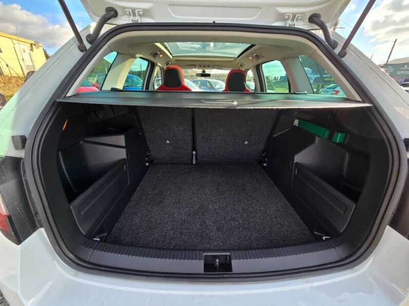 
								Škoda Fabia – 1.2 TSi 81KW Monte Carlo full									