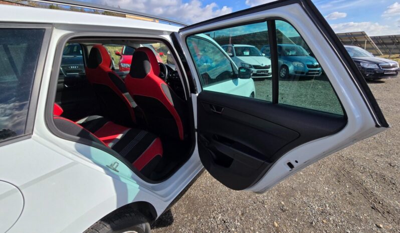 
								Škoda Fabia – 1.2 TSi 81KW Monte Carlo full									