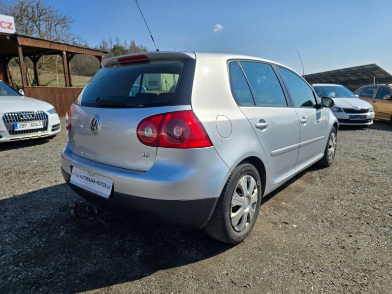 
								Volkswagen Golf – 1.6  75KW 1.majitel nové CZ full									