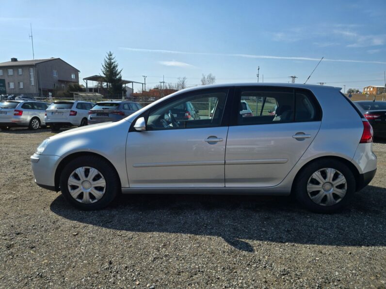 
								Volkswagen Golf – 1.6  75KW 1.majitel nové CZ full									