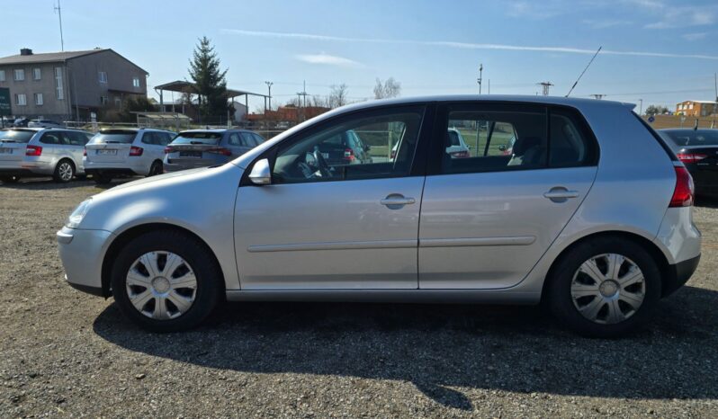 
								Volkswagen Golf – 1.6  75KW 1.majitel nové CZ full									