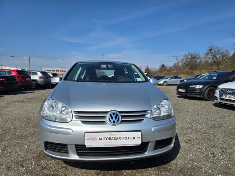 
								Volkswagen Golf – 1.6  75KW 1.majitel nové CZ full									