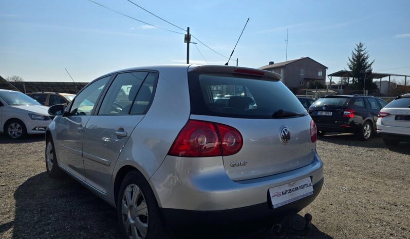 
								Volkswagen Golf – 1.6  75KW 1.majitel nové CZ full									