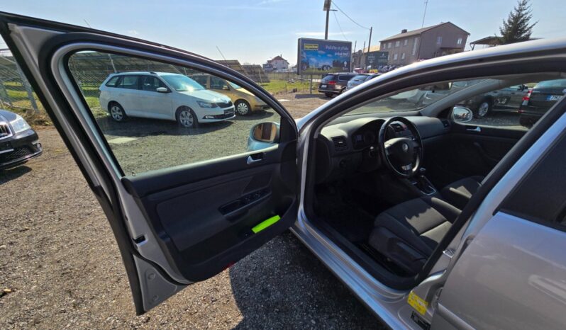 
								Volkswagen Golf – 1.6  75KW 1.majitel nové CZ full									