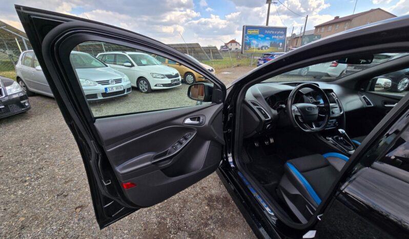 
								Ford Focus – RS 2.3 EcoBoost  250KW AWD full									