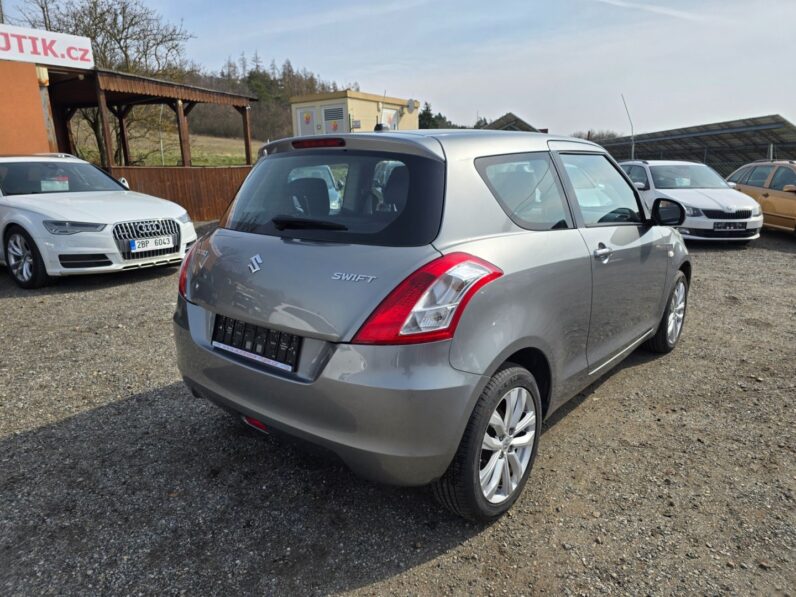 
								Suzuki Swift – 1.2 VVT 69KW klima,bez koroze full									