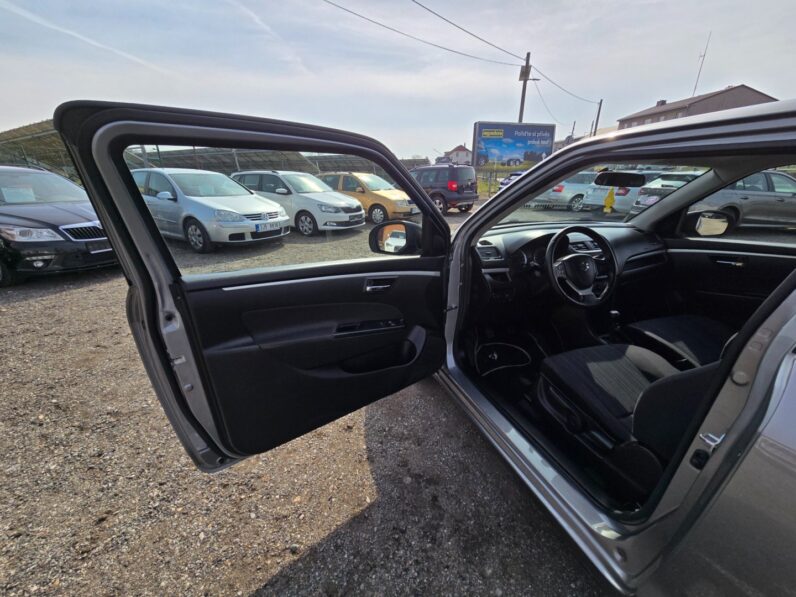 
								Suzuki Swift – 1.2 VVT 69KW klima,bez koroze full									
