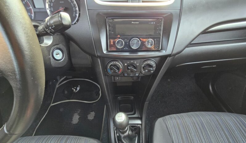 
								Suzuki Swift – 1.2 VVT 69KW klima,bez koroze full									