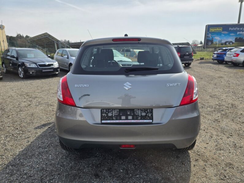 
								Suzuki Swift – 1.2 VVT 69KW klima,bez koroze full									