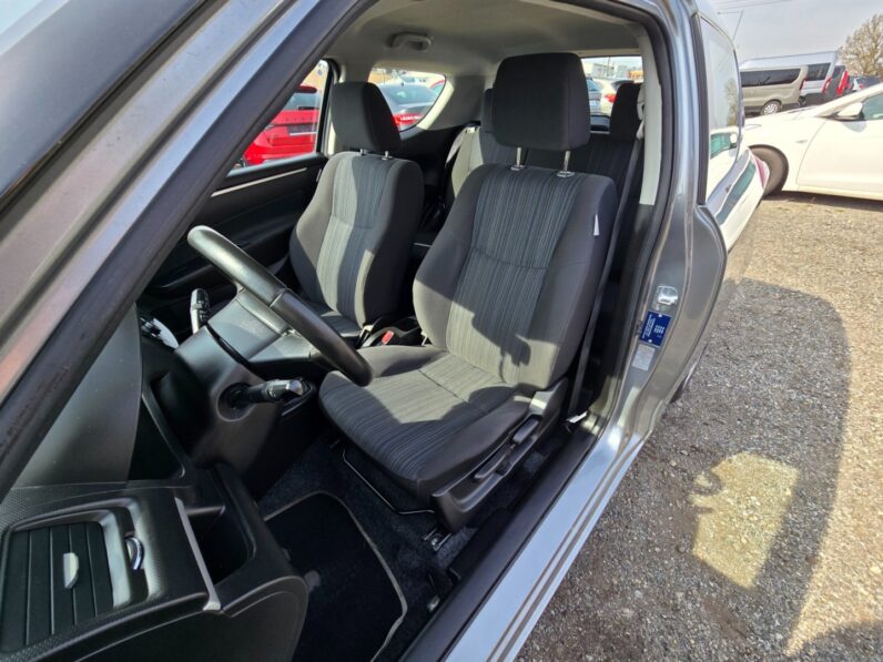 
								Suzuki Swift – 1.2 VVT 69KW klima,bez koroze full									