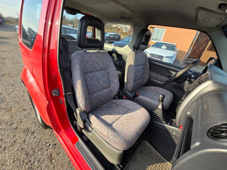 
								Suzuki Jimny – 1.3 62KW 4x4 full									