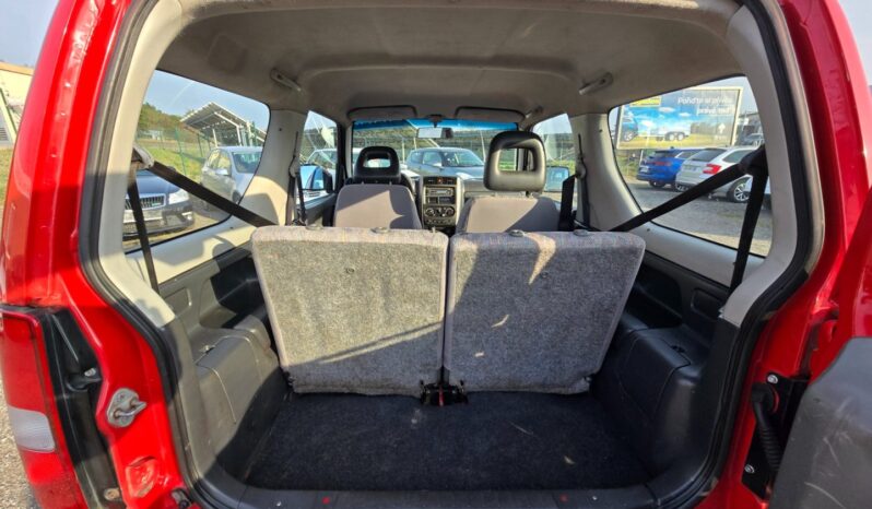 
								Suzuki Jimny – 1.3 62KW 4x4 full									