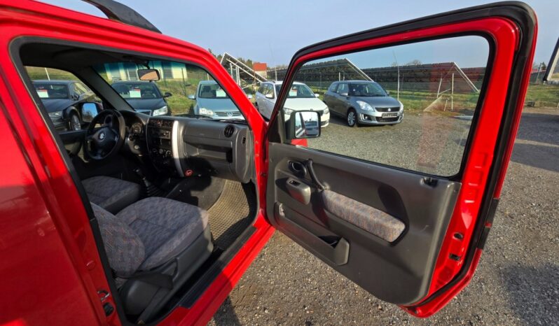
								Suzuki Jimny – 1.3 62KW 4x4 full									