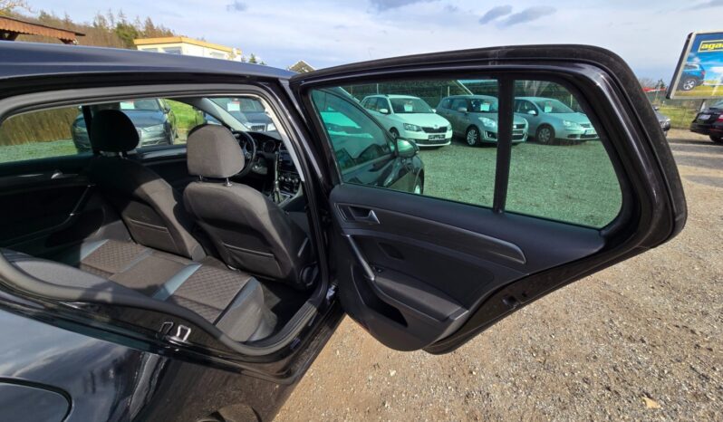 
								Volkswagen Golf – 1.0 TSI Comfortline full									