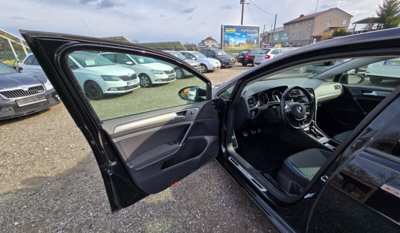 
								Volkswagen Golf – 1.0 TSI Comfortline full									