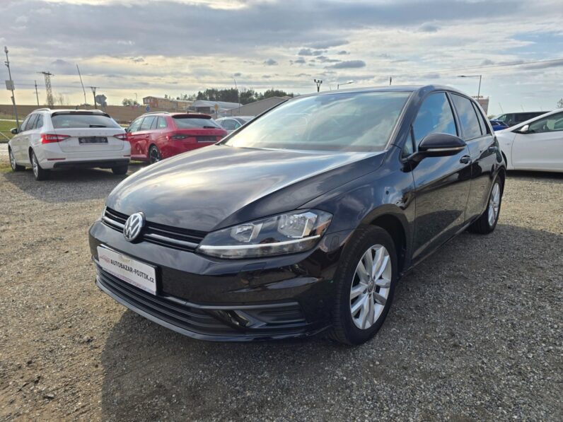 
								Volkswagen Golf – 1.0 TSI Comfortline full									