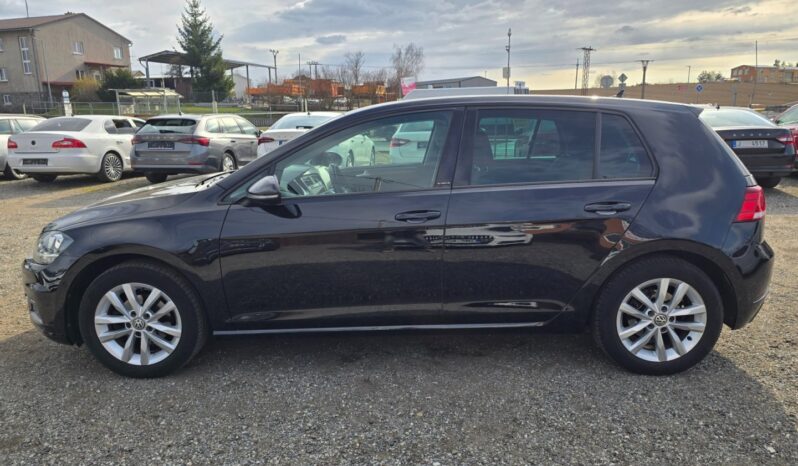 
								Volkswagen Golf – 1.0 TSI Comfortline full									