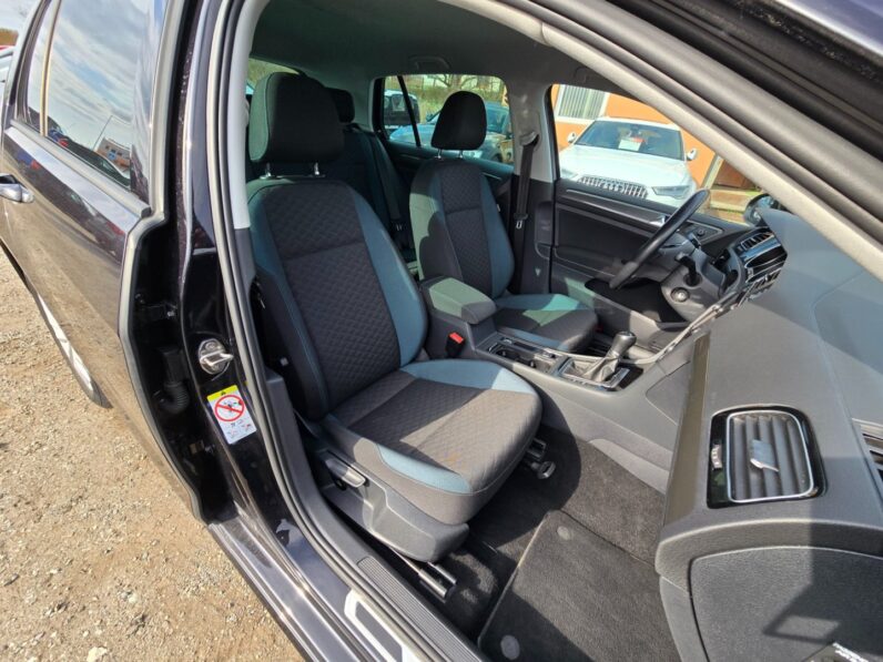 
								Volkswagen Golf – 1.0 TSI Comfortline full									