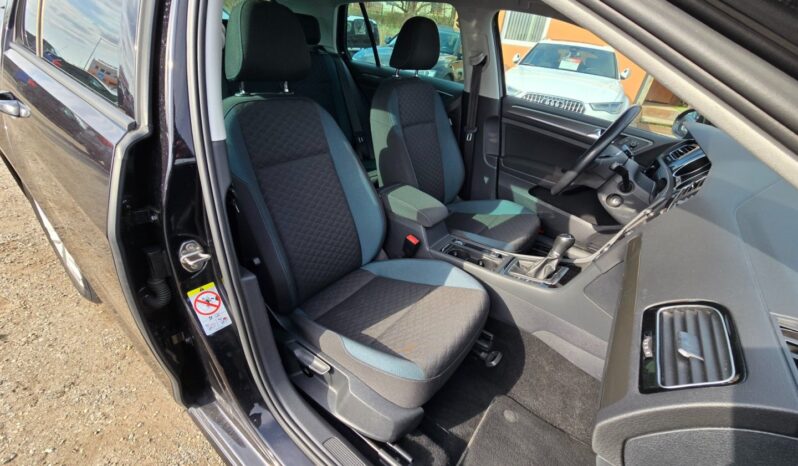 
								Volkswagen Golf – 1.0 TSI Comfortline full									
