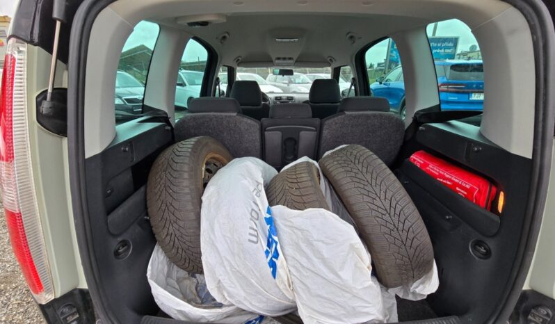 
								Škoda Roomster – 1.6 TDi 77KW Elegance full									