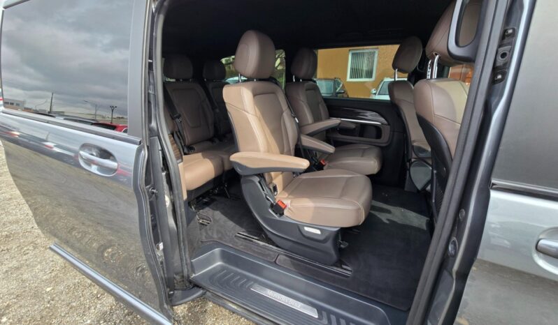 
								Mercedes-Benz Třídy V – 300d AMG 4Matic AVANTGARDE full									