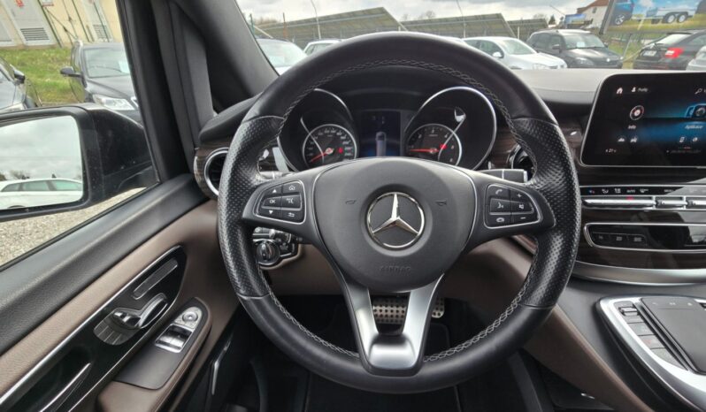 
								Mercedes-Benz Třídy V – 300d AMG 4Matic AVANTGARDE full									